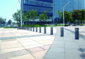 商業(yè)廣場(chǎng)